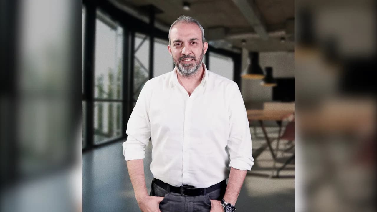 Bİ CILIZ KÖŞE