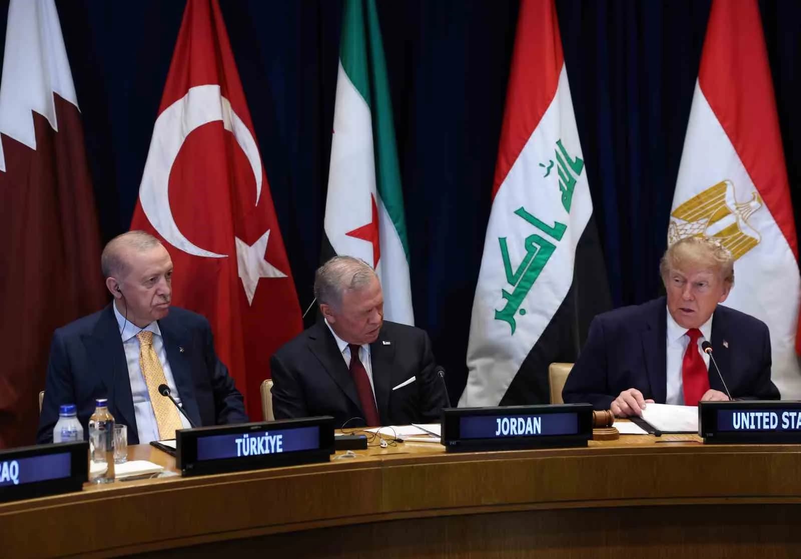 Trump’tan Cumhurbaşkanı Erdoğan’a övgüler: "Harika bir adam, o tam bir sert adam, onunla uğraşmayın"