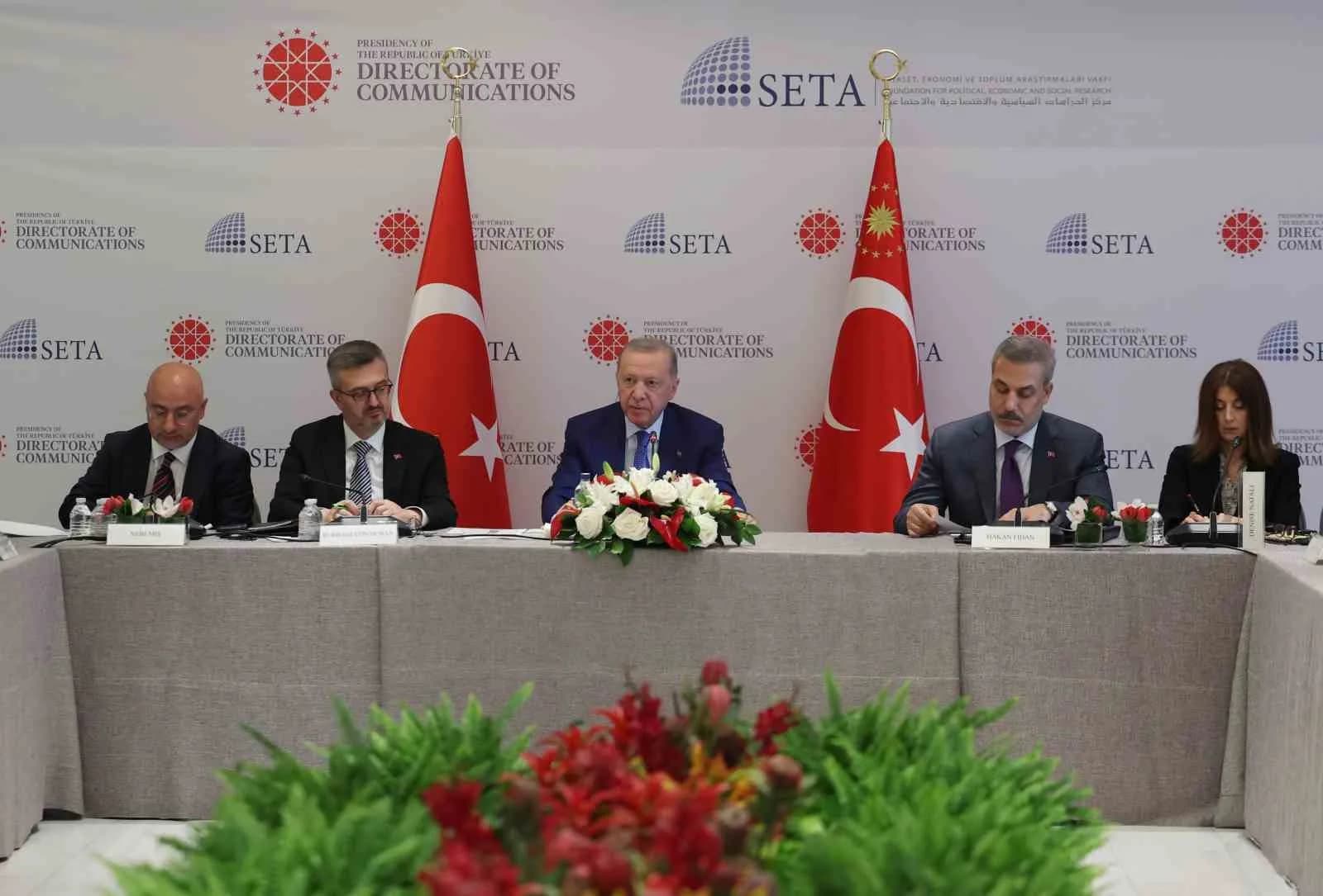 Cumhurbaşkanı Erdoğan, ABD’li düşünce kuruluşu temsilcileriyle buluştu