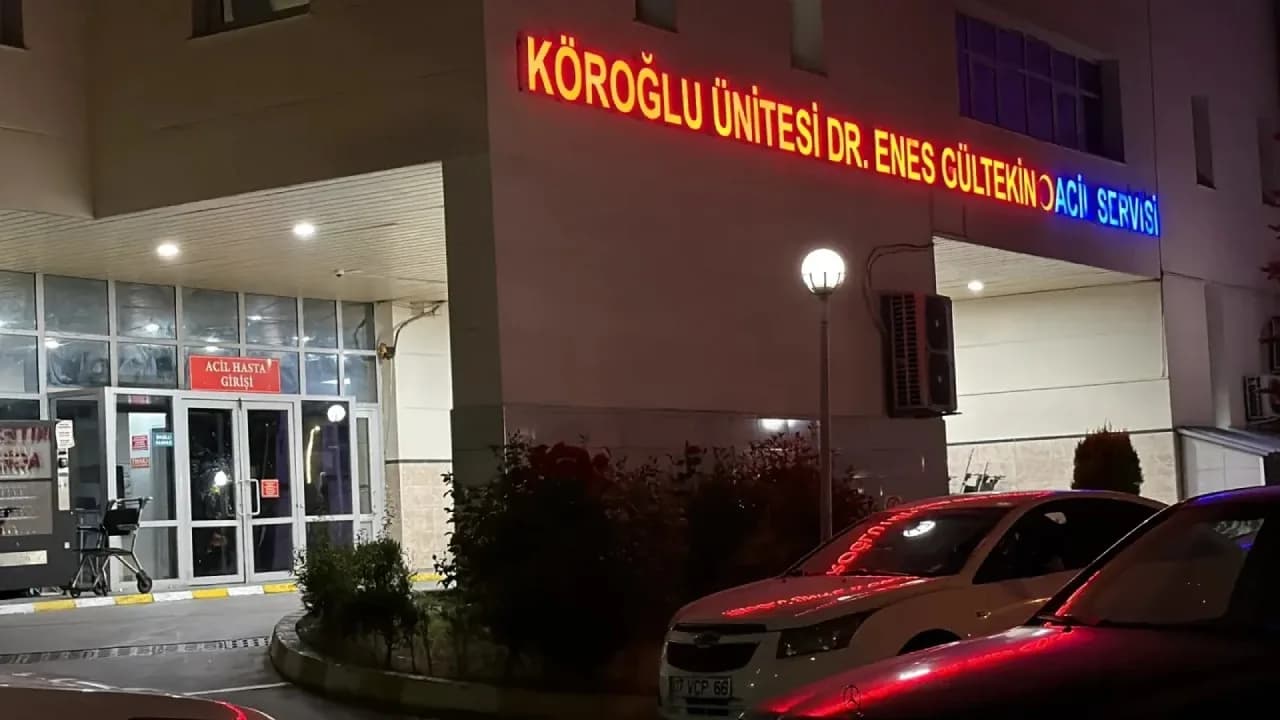 Eşiyle tartıştıktan sonra sinir krizi geçiren şahıs kendini bıçakla yaraladı