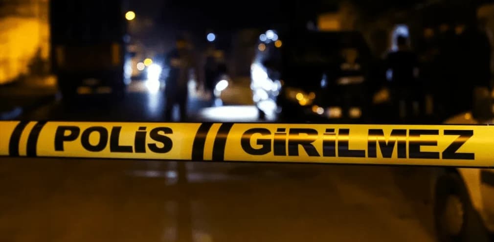 Evinde tüfekle vurulmuş halde bulundu