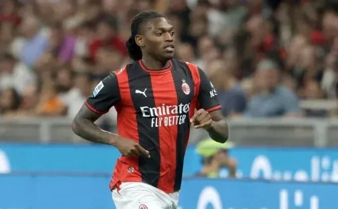 Bomba İddia! Rafael Leao Galatasaray’a Geliyor