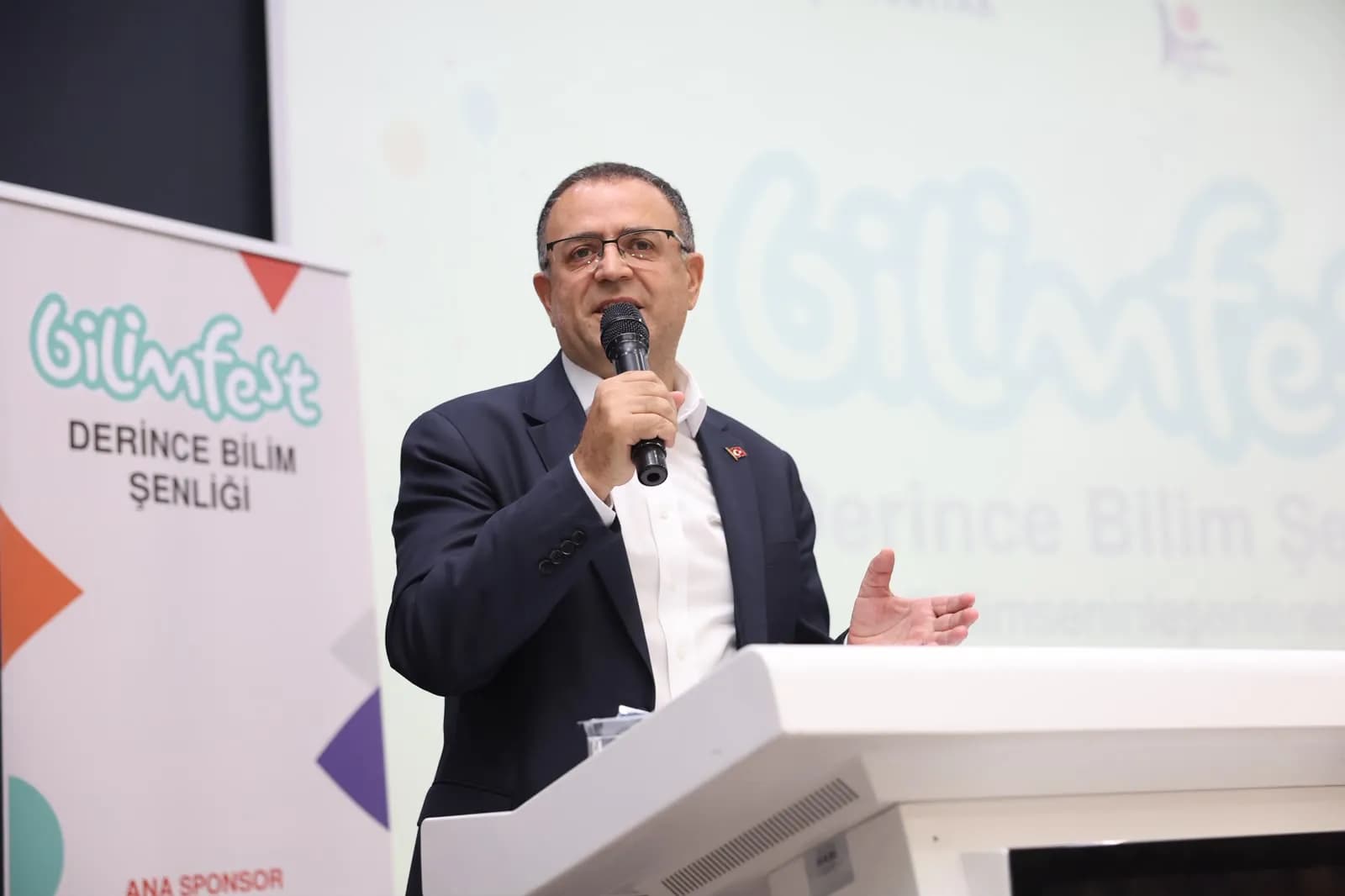 Derince’de Bilim Şenliği Heyecanı