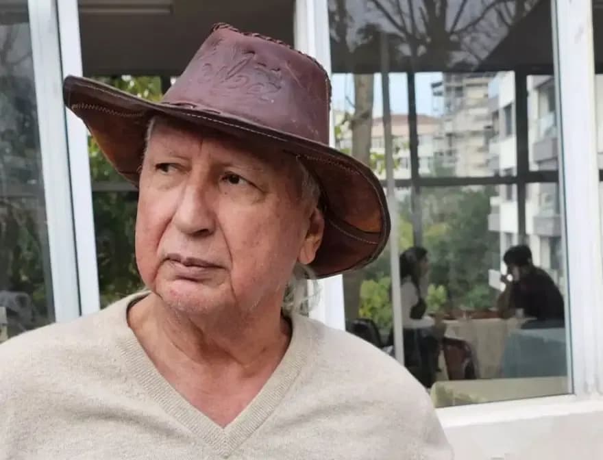 Şener Üşümezsoy Kimdir? Kaç Yaşında, Nereli? Prof. Dr. Şener Üşümezsoy'un Hayatı
