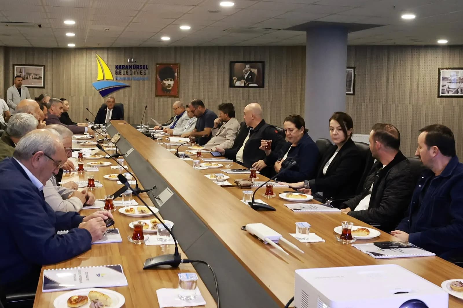 Karamürsel Belediye Meclisinde ekim ayı mesaisi başladı