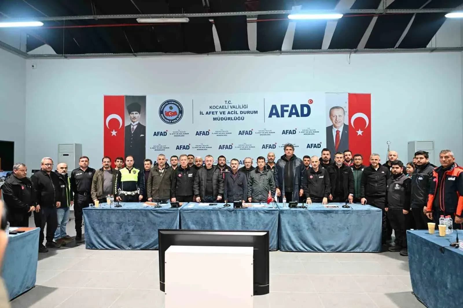 Kocaeli’de kriz merkezinde değerlendirme toplantısı