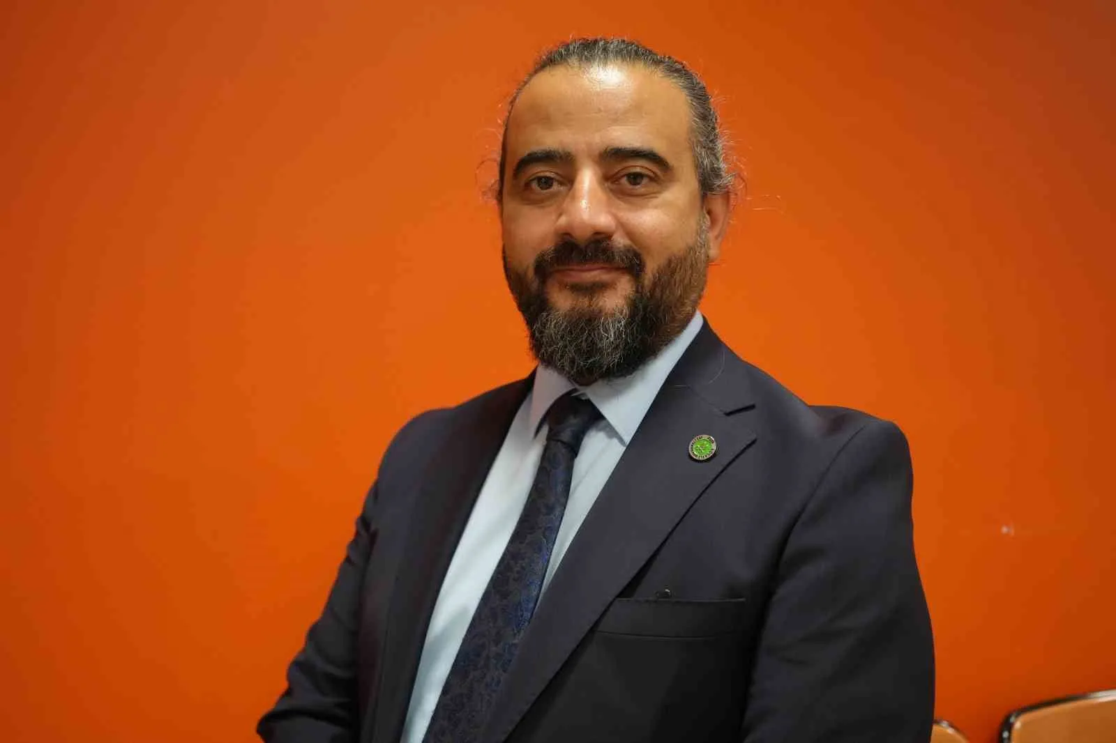 KOCAELİ ÜNİVERSİTESİ HUKUK FAKÜLTESİ DEKANI PROF. DR. MEMDUH ASLAN.