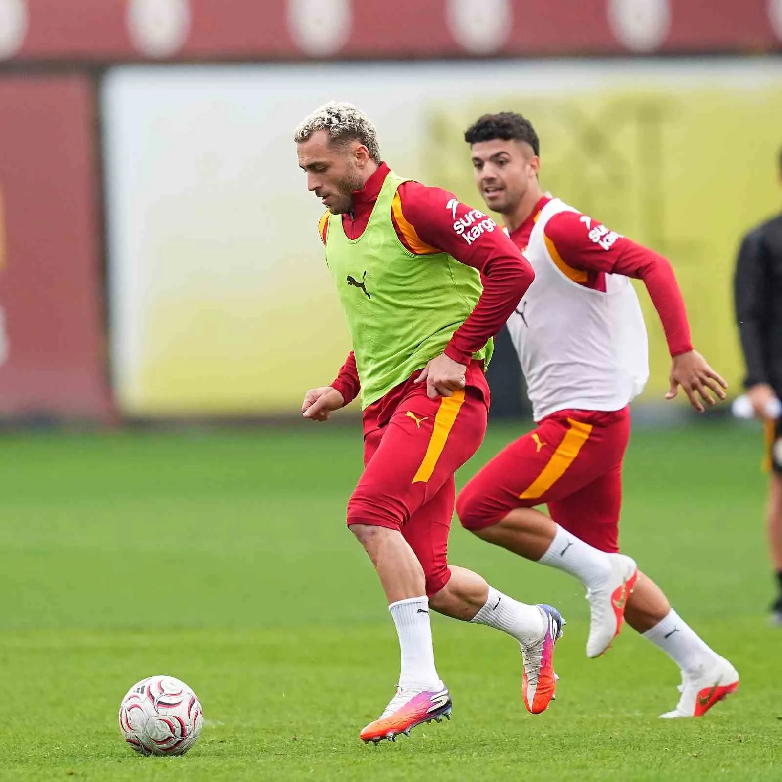 GALATASARAY, TRENDYOL SÜPER LİG’İN 6. HAFTASINDA TRABZONSPOR İLE OYNAYACAĞI MAÇIN HAZIRLIKLARINI BUGÜN YAPTIĞI ANTRENMANLA SÜRDÜRDÜ.