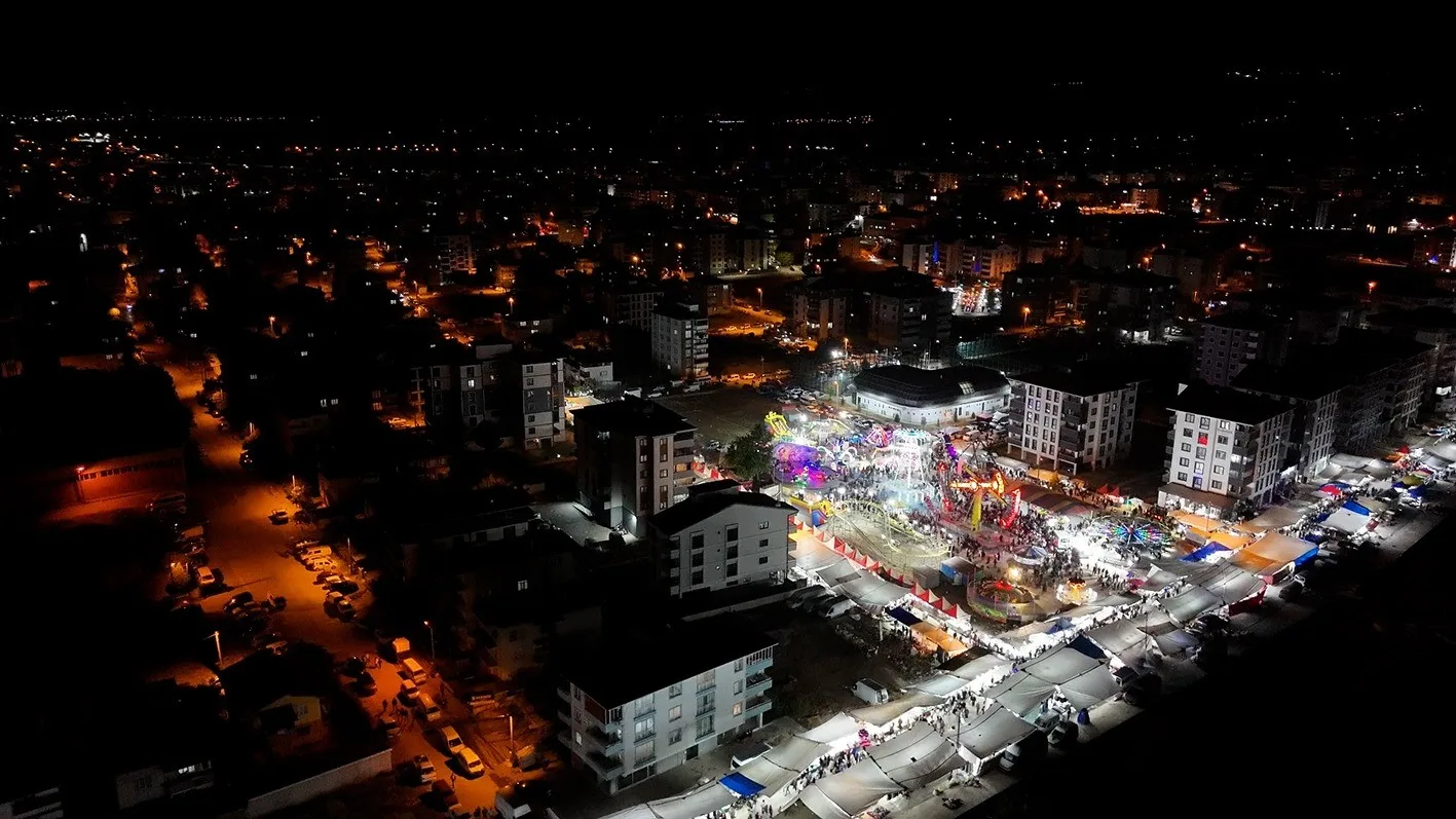 OSMANLI DÖNEMİNDE BAŞLAYAN YAYGIN HALDE YAPILAN PANAYIRLAR, BUGÜN HALEN OSMANLI'NIN İLK BAŞKENTİ BURSA'NIN YENİŞEHİR İLÇESİNDE YAŞATILIYOR.