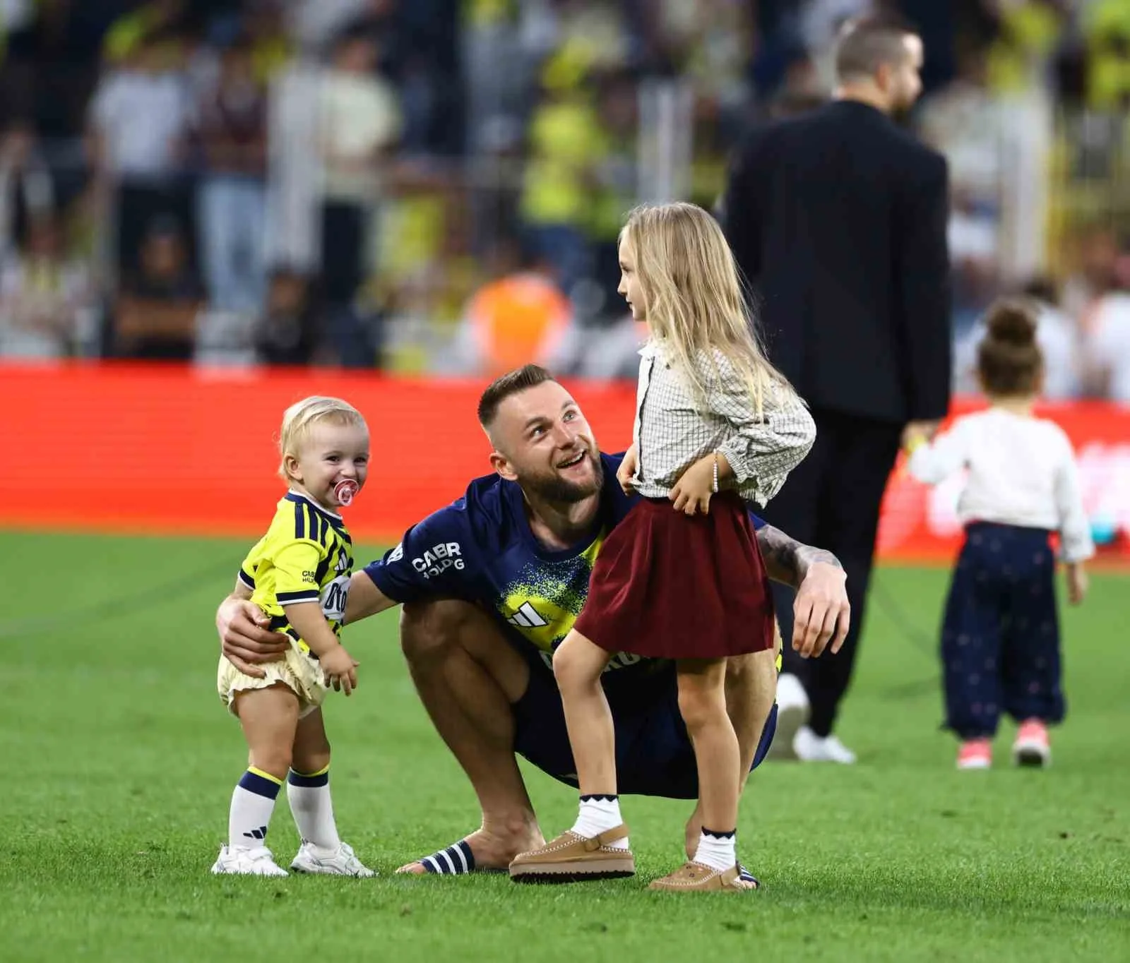 TRENDYOL SÜPER LİG’İN 6. HAFTASINDA FENERBAHÇE, EVİNDE KARŞILAŞTIĞI EYÜPSPOR’U 8-0'LIK SKORLA MAĞLUP ETTİ.