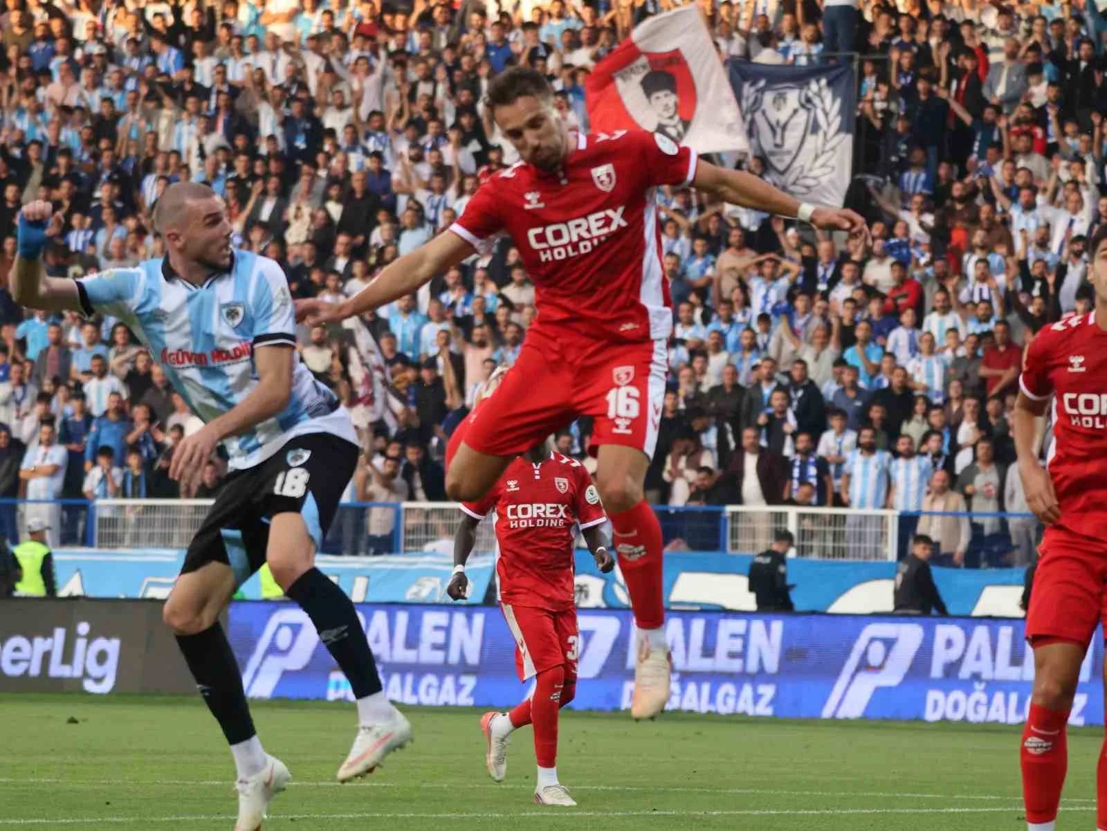 TRENDYOL SÜPER LİG'İN 6. HAFTASINDA ERZURUMSPOR FK, SAHASINDA SAMSUNSPOR'U 1-0 MAĞLUP ETTİ.