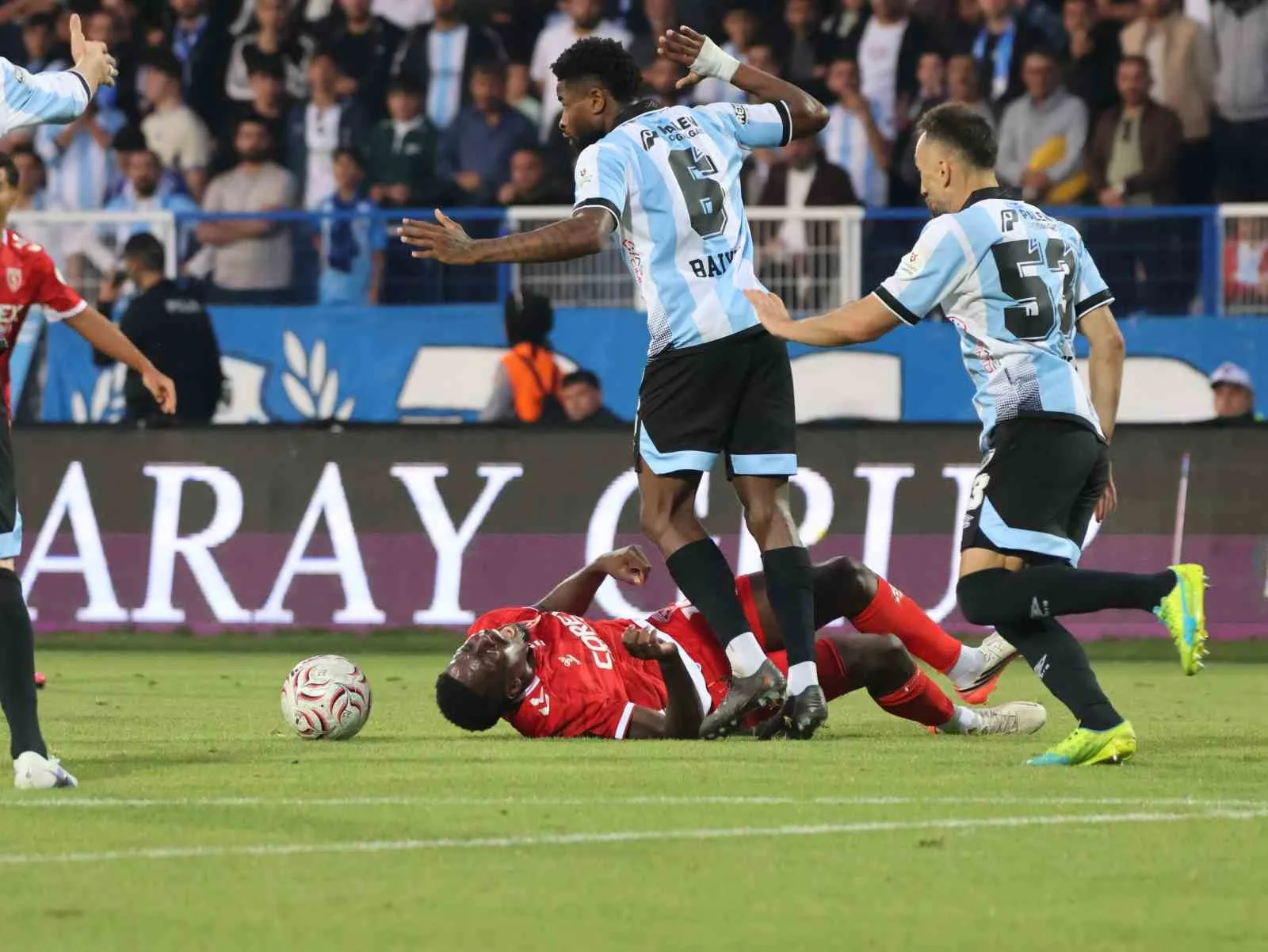 TRENDYOL SÜPER LİG'İN 6. HAFTASINDA ERZURUMSPOR FK, SAHASINDA SAMSUNSPOR'U 1-0 MAĞLUP ETTİ.