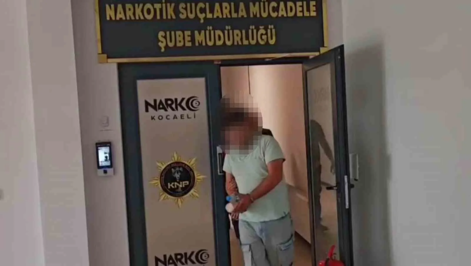 ŞÜPHELİLERDEN A.Ş. ADLİ KONTROL ŞARTIYLA SERBEST BIRAKILIRKEN, N.İ. VE E.O. TUTUKLANDI.