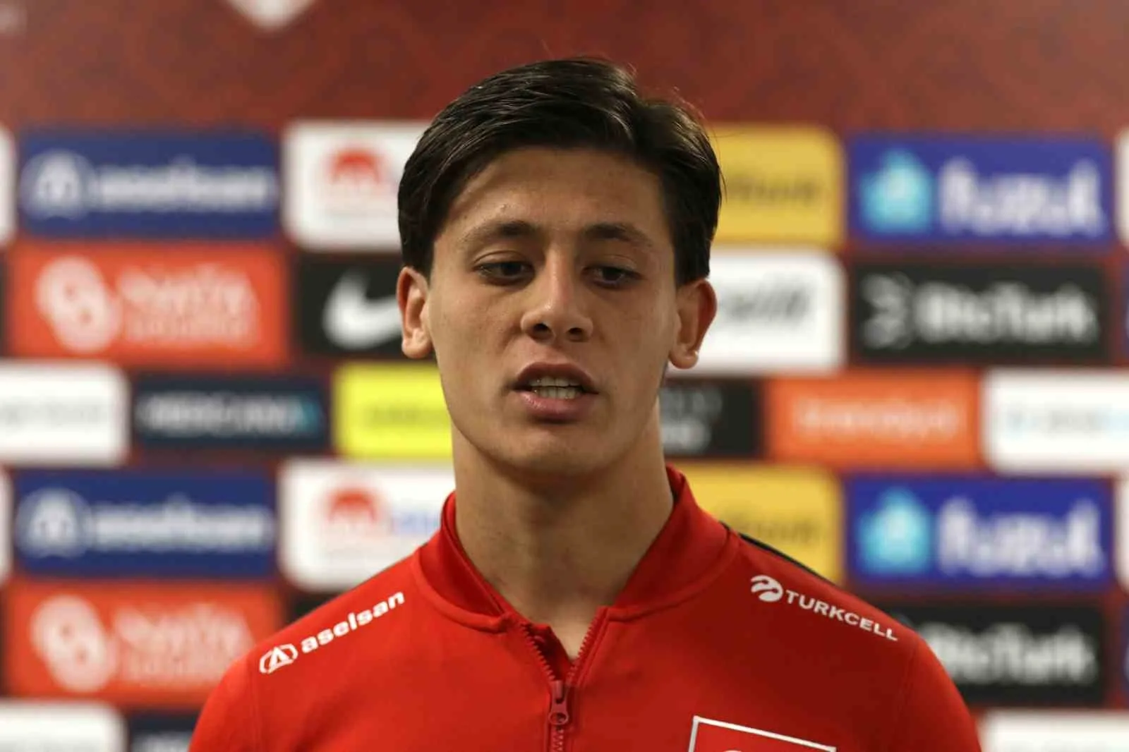 ARDA GÜLER MAÇ SONU AÇIKLAMALARDA BULUNDU