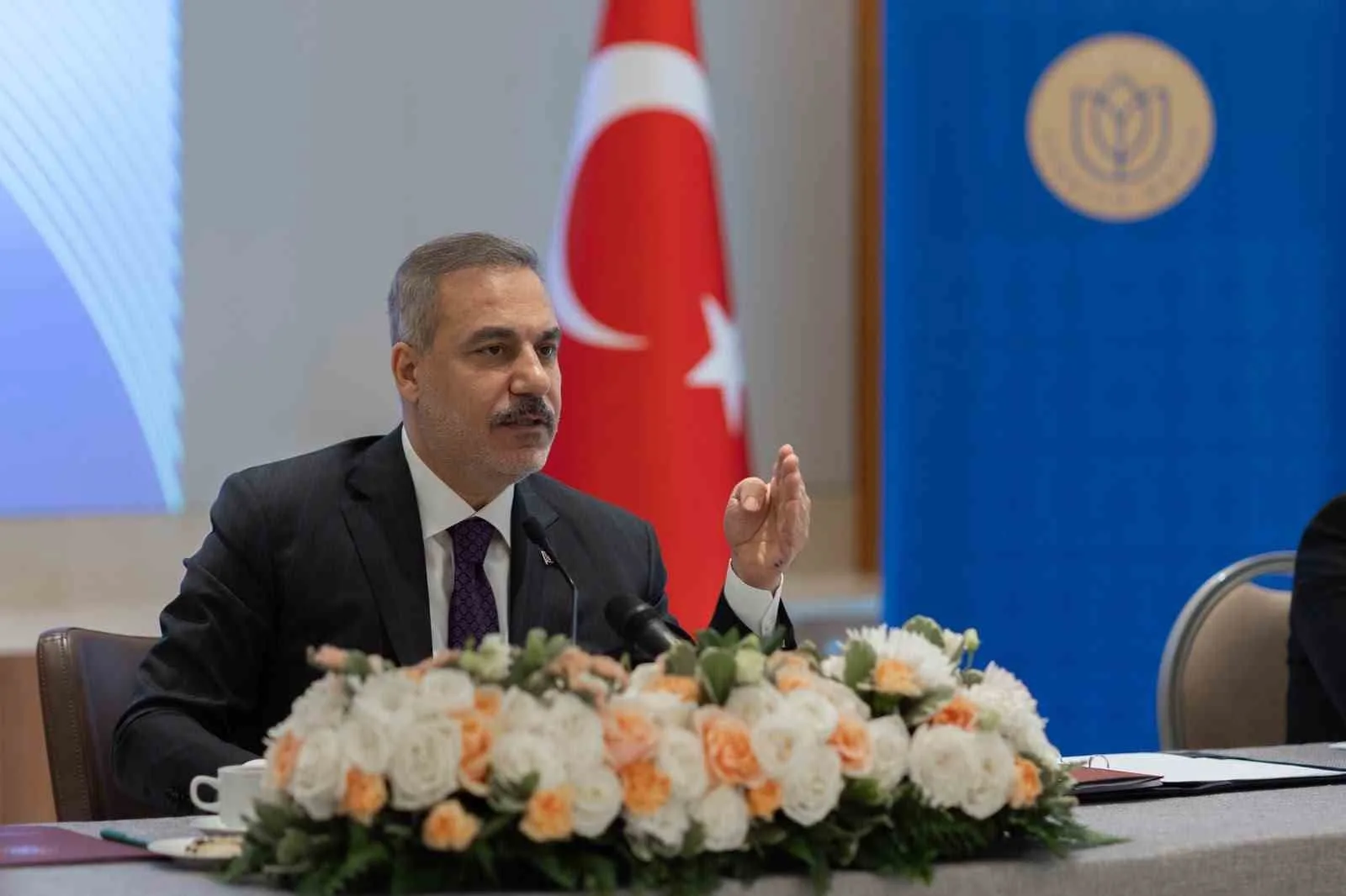 BAKAN FİDAN, ABD’Lİ DÜŞÜNCE KURULUŞLARINDAN TEMSİLCİLERİN VE AKADEMİSYENLERİN SORULARINI YANITLADI
