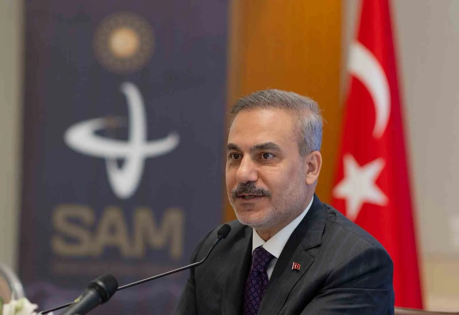 BAKAN FİDAN, ABD’Lİ DÜŞÜNCE KURULUŞLARINDAN TEMSİLCİLERİN VE AKADEMİSYENLERİN SORULARINI YANITLADI