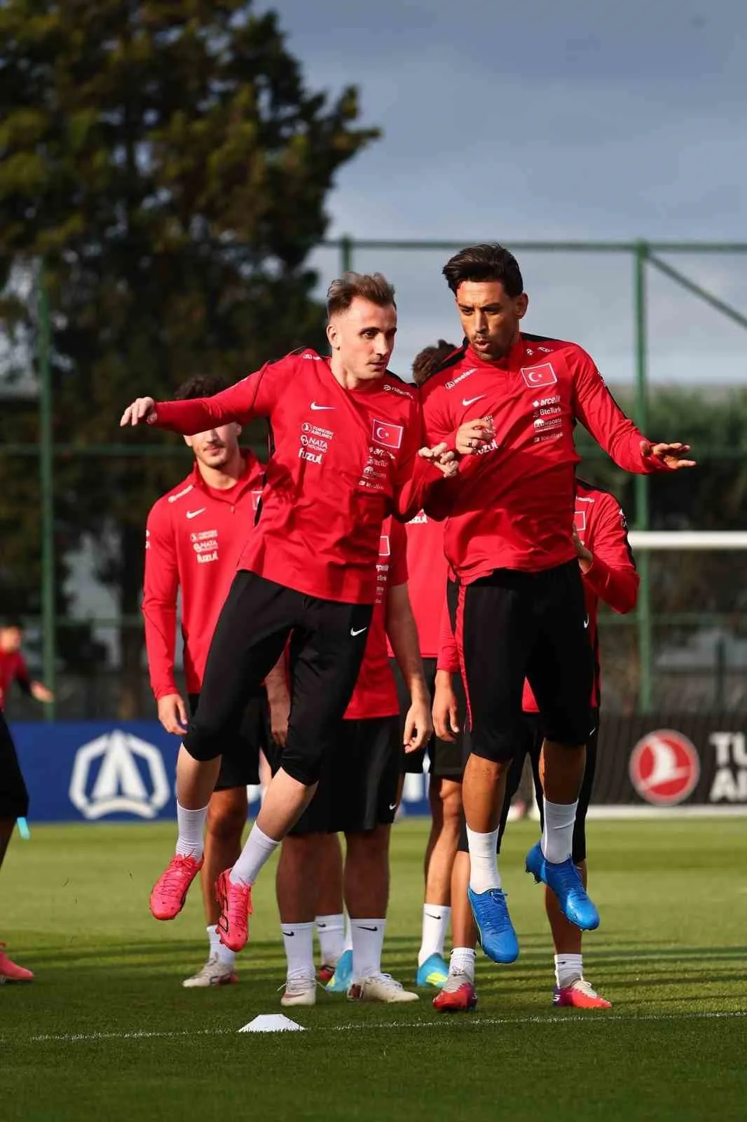 UEFA ULUSLAR A LİGİ 1. GRUP'TAKİ İKİNCİ MAÇINDA 28 EYLÜL PAZARTESİ GÜNÜ İTALYA İLE BURSA'DA KARŞILAŞACAK A MİLLİ TAKIM, MÜSABAKANIN HAZIRLIKLARINA BAŞLADI.