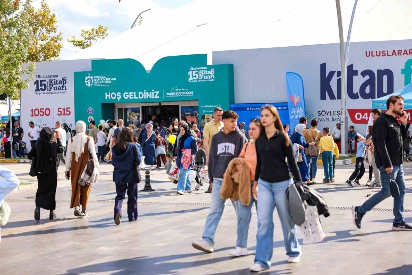 16. ULUSLARARASI KOCAELİ KİTAP FUARI’NA ULAŞIM İÇİN KAPSAMLI PLAN HAZIRLANDI. FUAR SÜRESİNCE ÜCRETSİZ RİNG VE VAPUR SEFERLERİ DÜZENLENİRKEN, ÇEŞİTLİ NOKTALARDA ÜCRETSİZ OTOPARK İMKANI SUNULACAK.