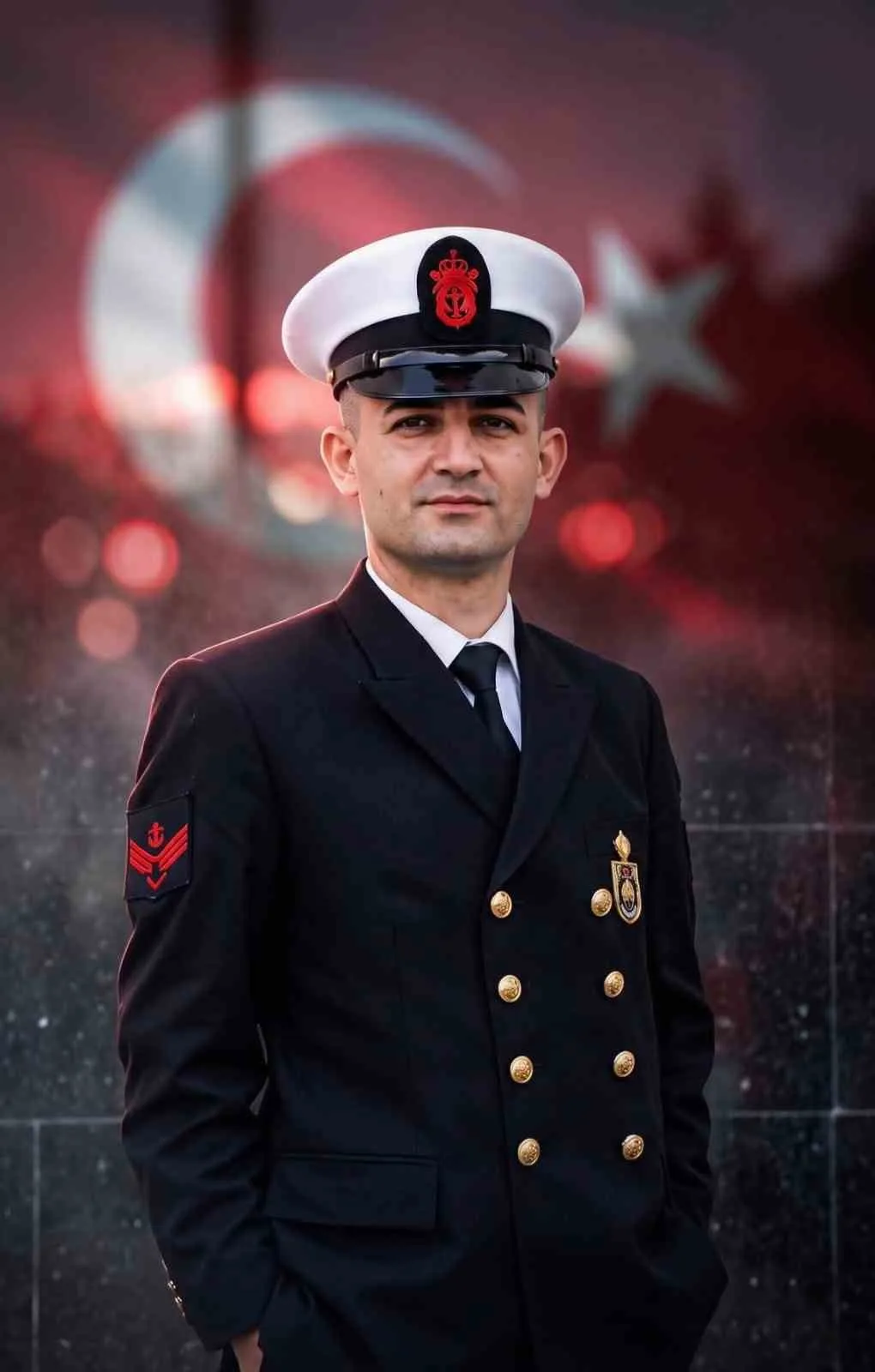 25 YAŞINDAKİ UZMAN ÇAVUŞ SERKAN DEVECİ