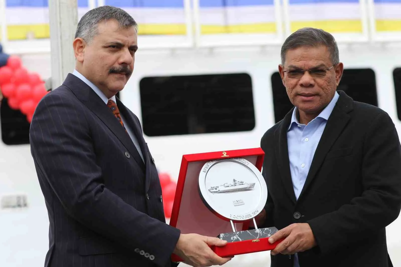 İÇİŞLERİ BAKANI MUSTAFA ÇİFTÇİ VE MALEZYA İÇİŞLERİ BAKANI DATUK SERİ SAİFUDDİN NASUTİON BİN ISMAİL.