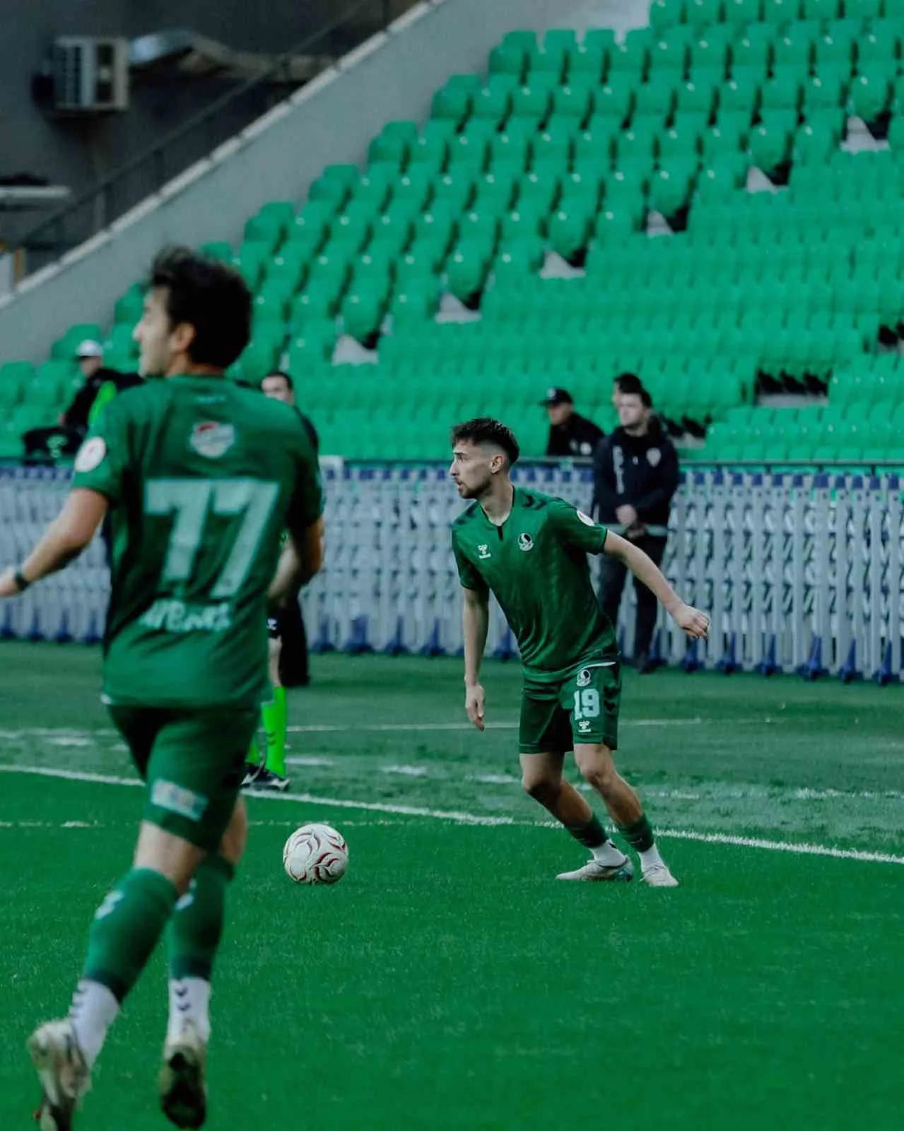 ZİRAAT TÜRKİYE KUPASI 2. TUR MAÇINDA SAKARYASPOR, KONUK ETTİĞİ BARTIN TEMSİLCİSİ ARİT KAYADİBİSPOR'U 1-0 MAĞLUP EDEREK ÜST TURA YÜKSELDİ.