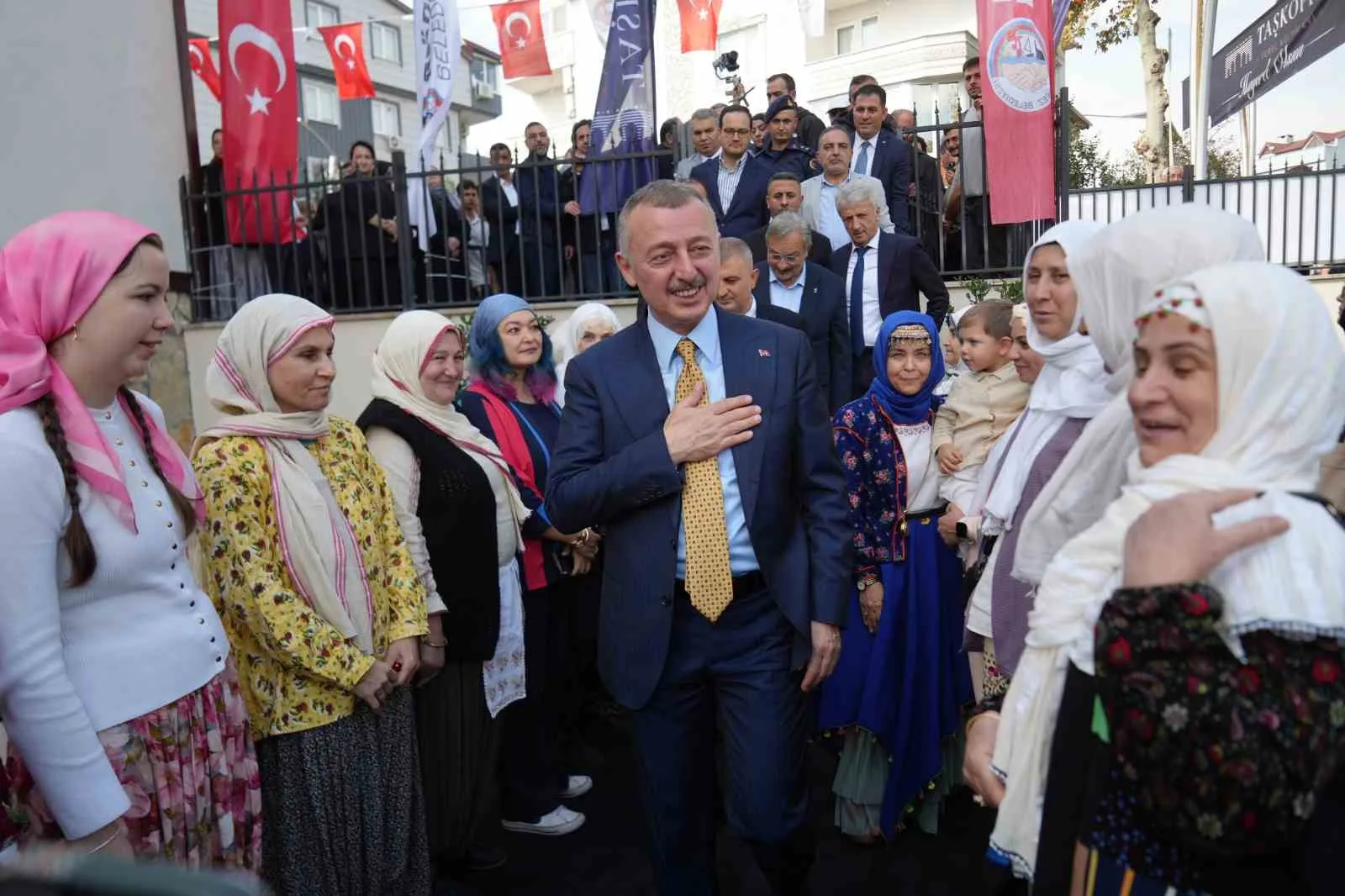 KOCAELİ BÜYÜKŞEHİR BELEDİYE BAŞKANI TAHİR BÜYÜKAKIN.